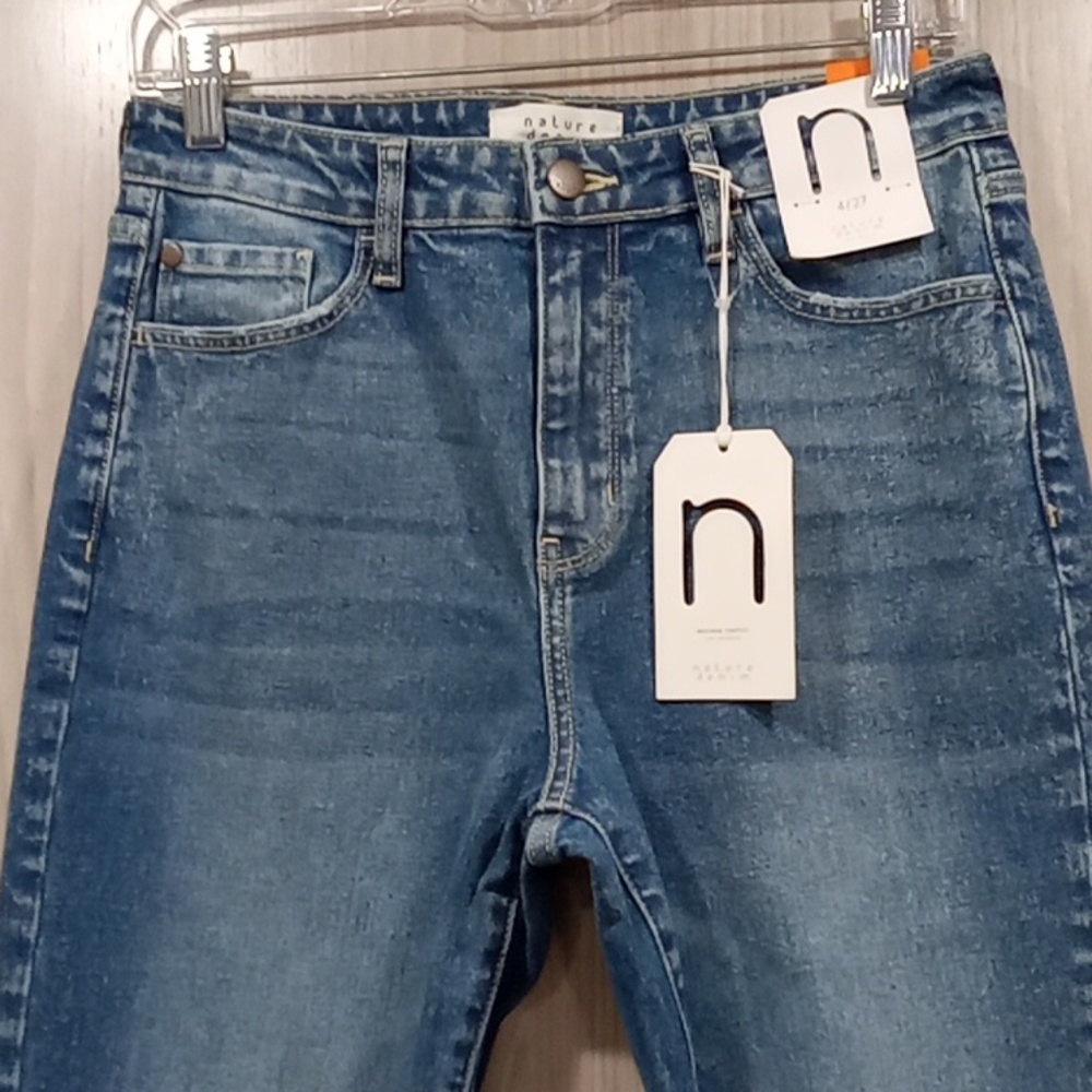114. NWT Nature Denim Mom Jeans - Picture 5 of 10